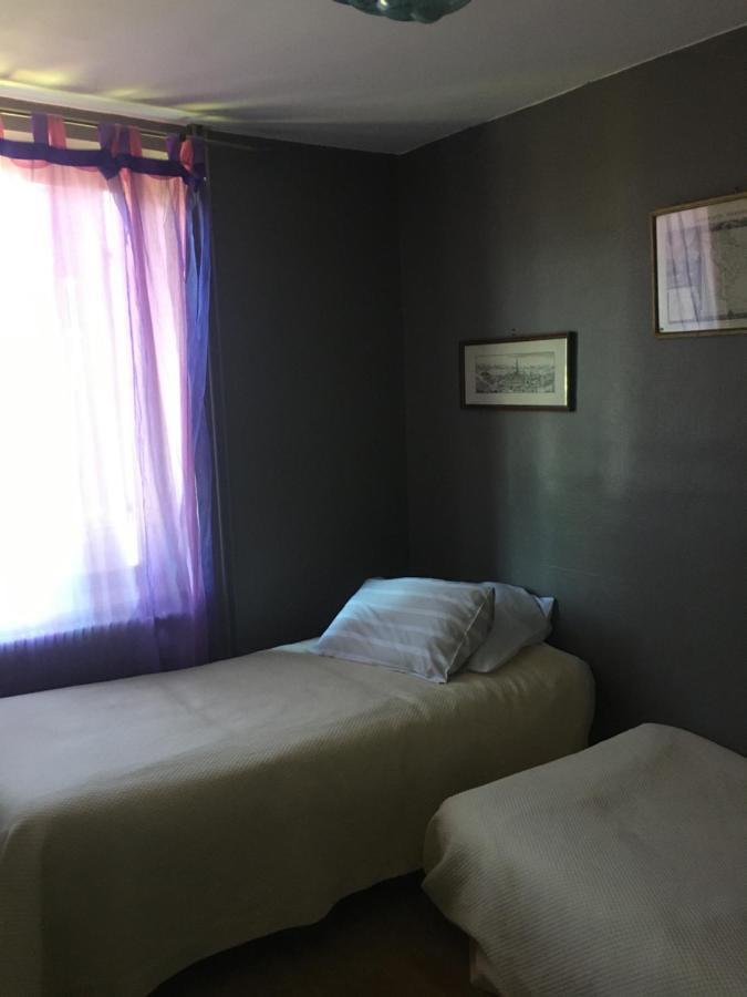 Le Jolis Bois Bed and Breakfast Raon-lʼÉtape Exteriör bild